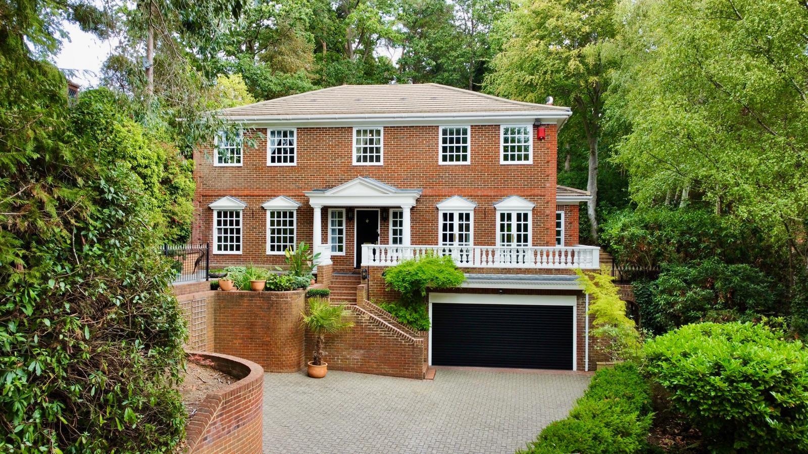 Ingle Dell, Camberley